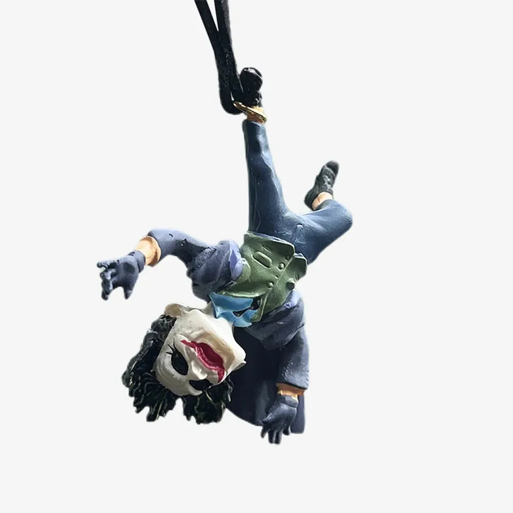تعليقة سيارة من الراتنج بتصميم - مراجعة Car Accessories Joker وسعره
